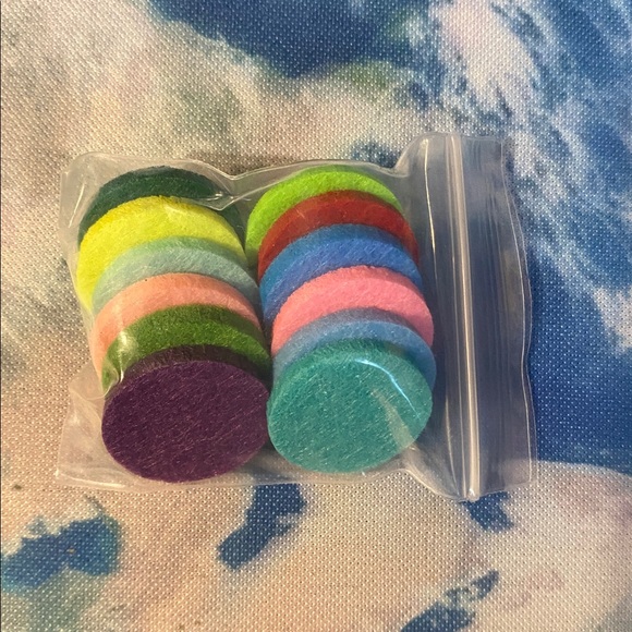 Vent Clip~Diffuser for Essential Oils (NEW!) - Picture 4 of 9